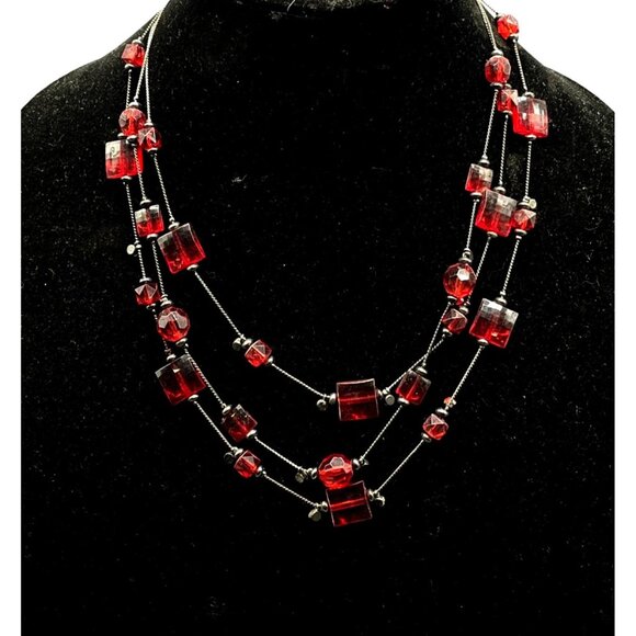 Necklace beads 3 layers chain small clip plastic red black length 24" READ - Picture 1 of 7